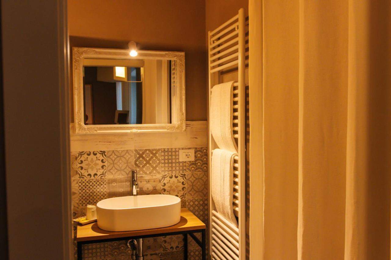 Agriturismo Agli Ulivi 살루초 외부 사진