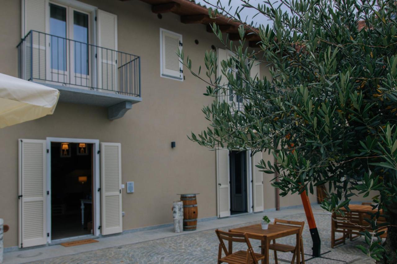 Agriturismo Agli Ulivi 살루초 외부 사진