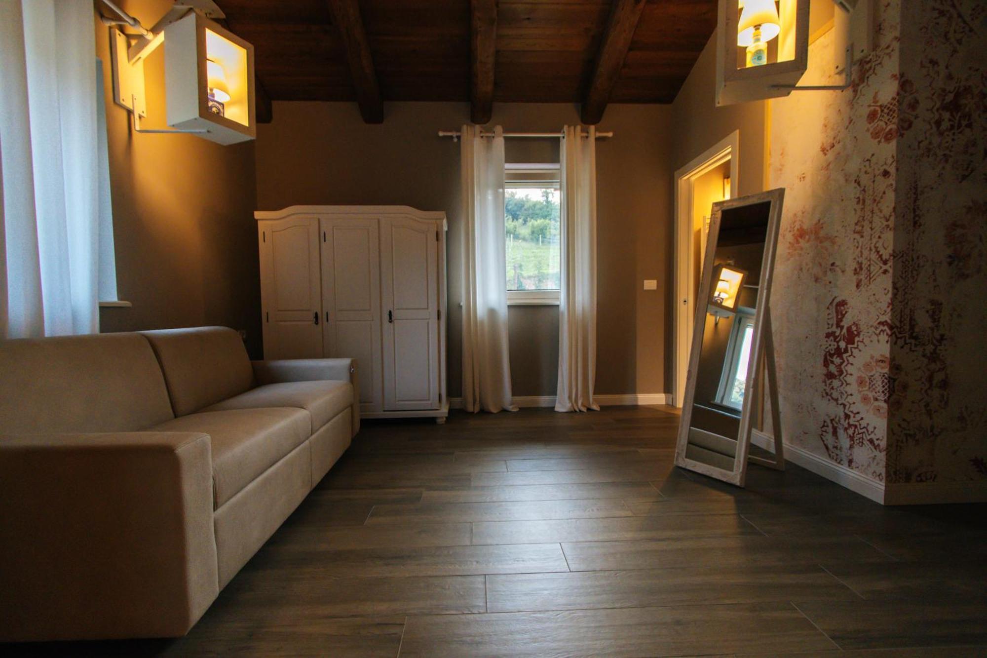 Agriturismo Agli Ulivi 살루초 외부 사진